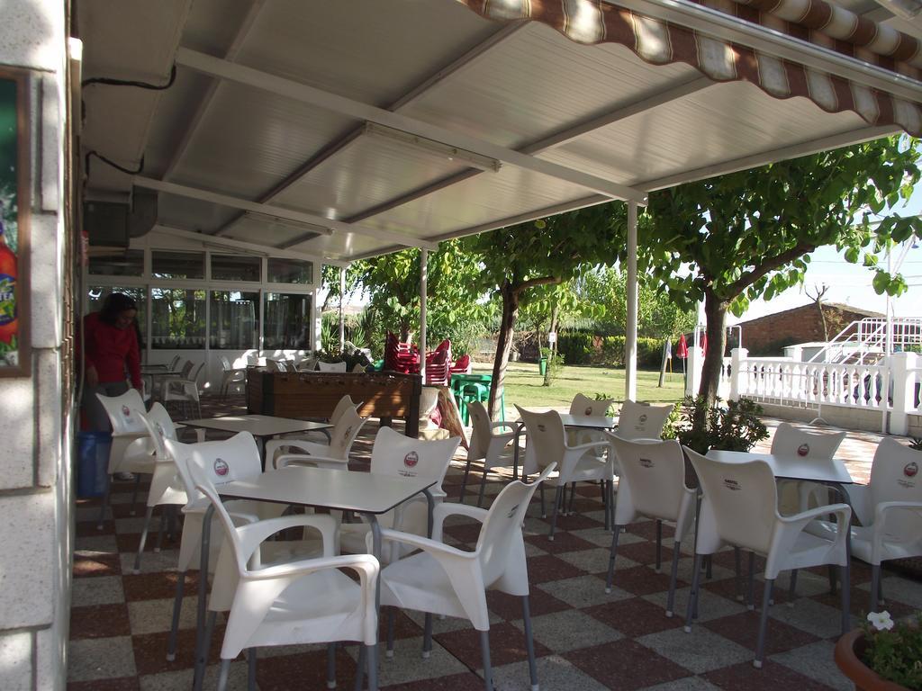 Camping Cubillas Cubillas de Santa Marta Extérieur photo