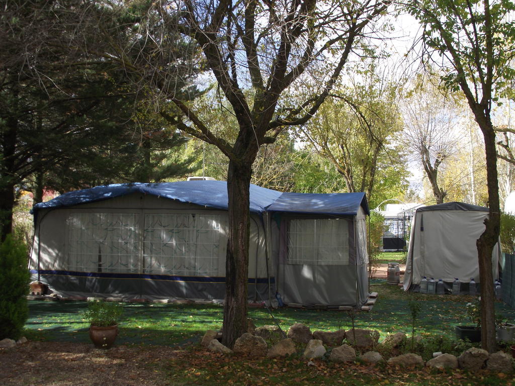 Camping Cubillas Cubillas de Santa Marta Extérieur photo