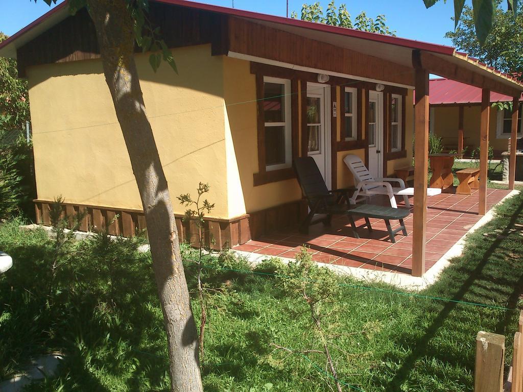 Camping Cubillas Cubillas de Santa Marta Chambre photo