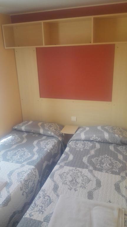 Camping Cubillas Cubillas de Santa Marta Extérieur photo